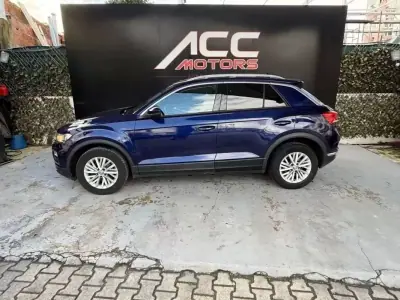 Volkswagen T-Roc 2019 - 21900 EUR, 135000 km - AUTO.MOTO.pt - 135000km - foto 4 de 48