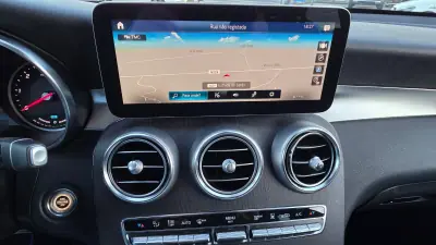 Mercedes-Benz GLC 300 2021 - 40990 EUR, 68000 km - 68000km - foto 19 de 30