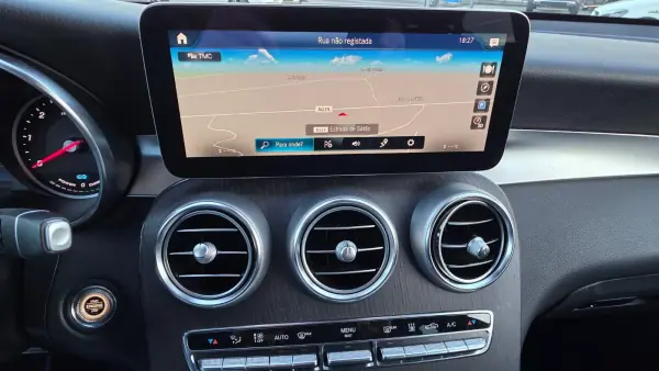 Mercedes-Benz GLC 300 2021 - 40990 EUR, 68000 km - 68000km - foto 19 de 30