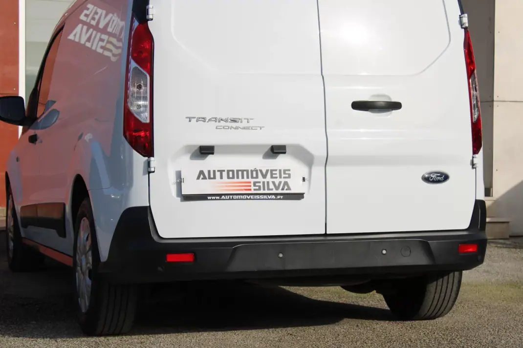 Ford Transit Connect 2021 - 13490 EUR, 172000 km - AUTO.MOTO.pt - 172000km - foto 12 de 22
