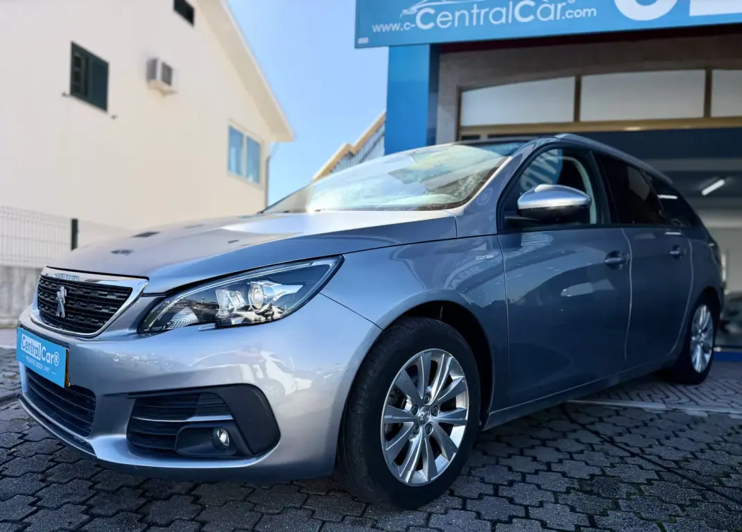 Peugeot 308 SW 2019 - 10950 EUR, 114000 km - 114000km - foto 5 de 25