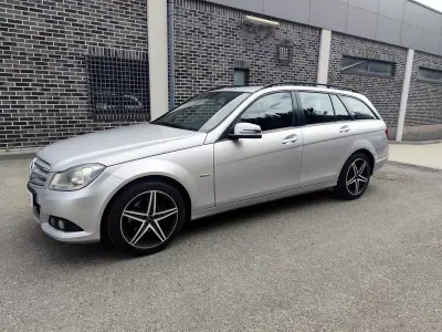 Mercedes-Benz C 220 2011 - 9980 EUR, 240000 km - 240000km - foto 3 de 23