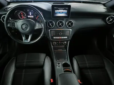 Mercedes-Benz A 160 2016 - 18950 EUR, 66530 km - AUTO.MOTO.pt - 66530km - foto 6 de 31