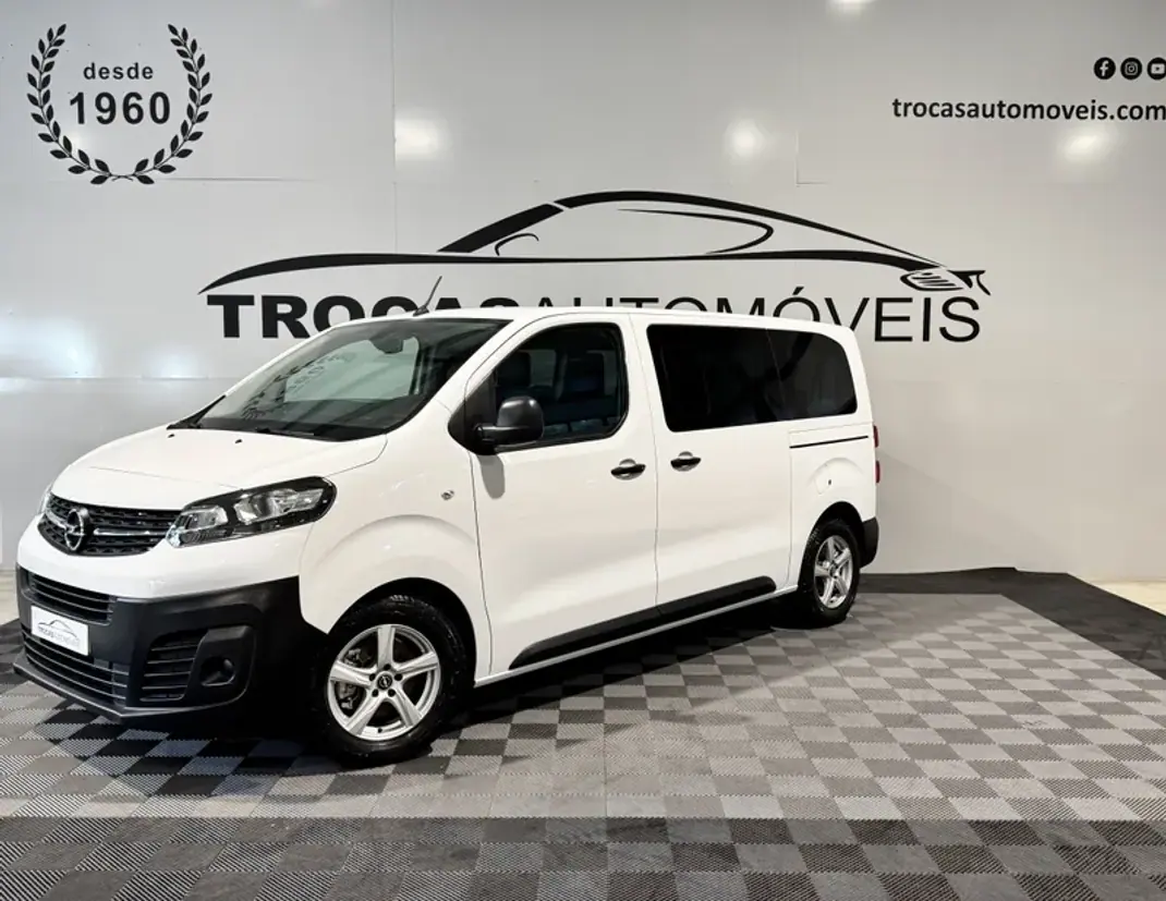 Opel Vivaro 2022 - 32900 EUR, 20415 km - AUTO.MOTO.pt - 20415km - foto 1 de 50