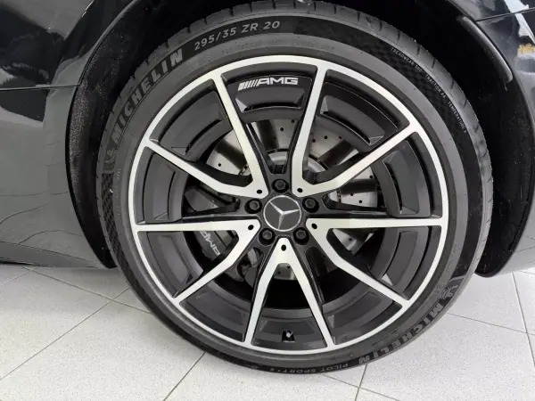 Mercedes-Benz AMG GT 2025 - 140000 EUR, 8886 km - AUTO.MOTO.pt - 8886km - foto 72 de 74