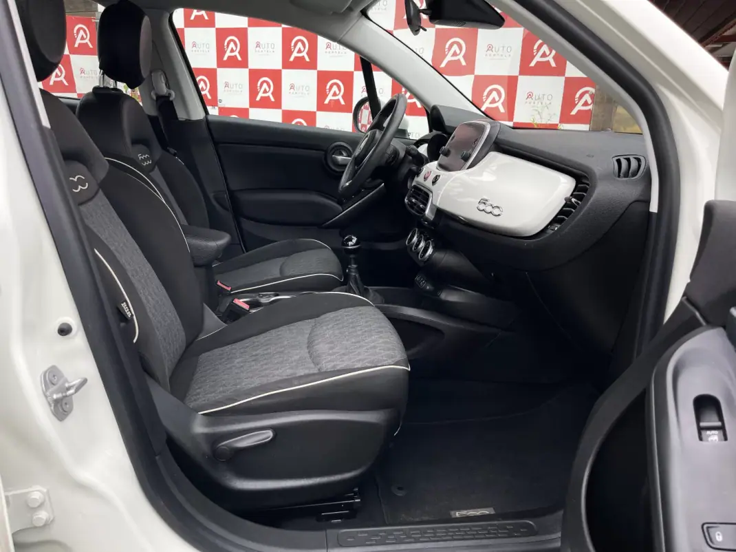 Fiat 500X 2019 - 13490 EUR, 87290 km - 87290km - foto 12 de 20