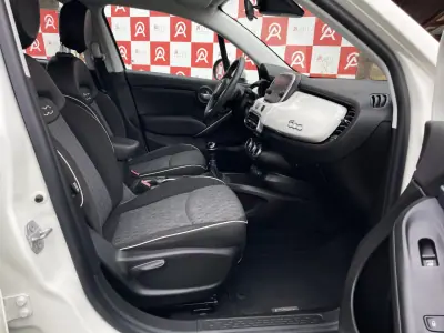 Fiat 500X 2019 - 13490 EUR, 87290 km - 87290km - foto 12 de 20