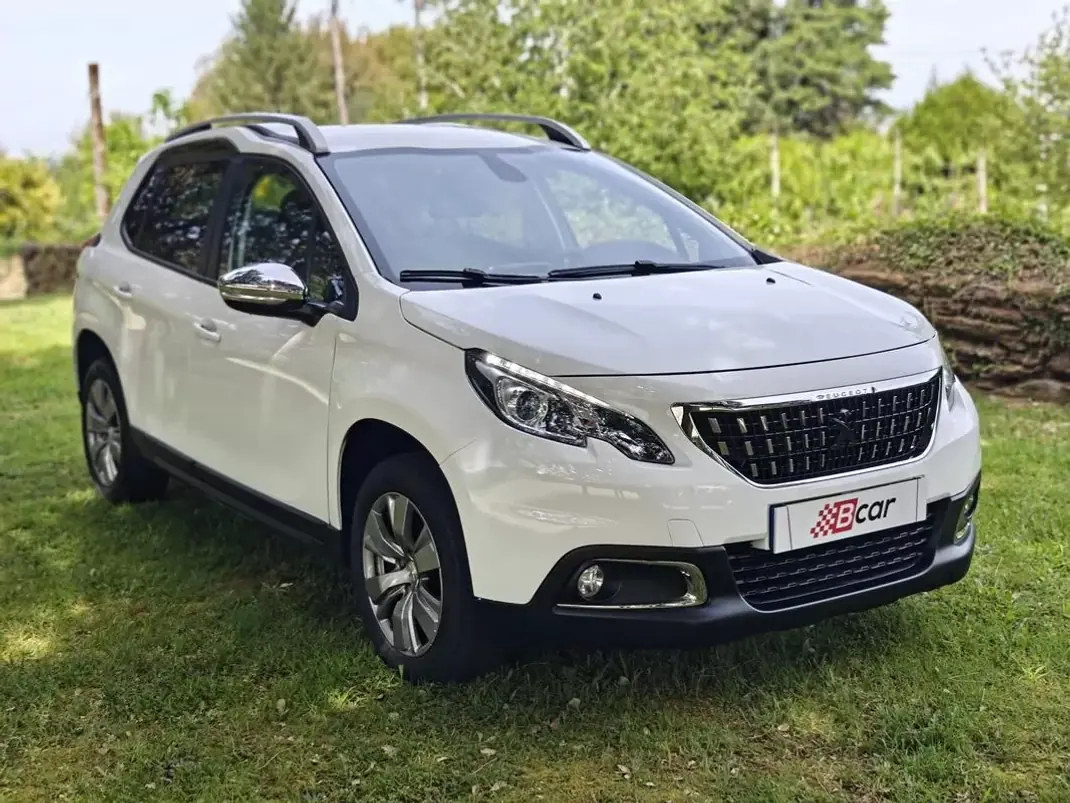 Peugeot 2008 2018 - 10399 EUR, 110600 km - AUTO.MOTO.pt - 110600km - foto 3 de 38