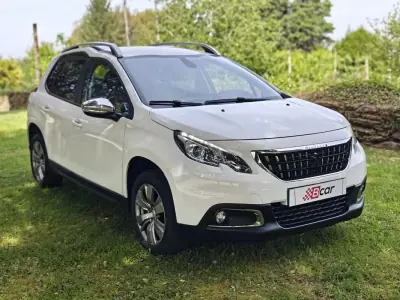 Peugeot 2008 2018 - 10399 EUR, 110600 km - AUTO.MOTO.pt - 110600km - foto 3 de 38
