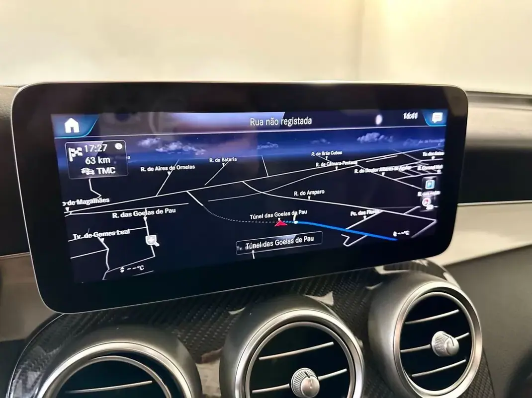 Mercedes-Benz GLC 220 2019 - 34950 EUR, 179000 km - AUTO.MOTO.pt - 179000km - foto 15 de 36