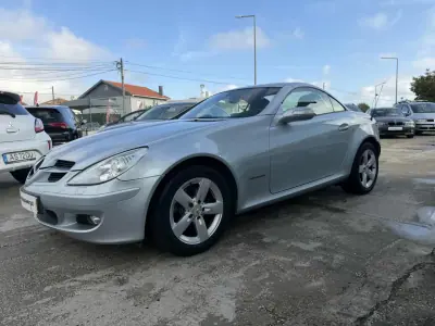 Mercedes-Benz SLK 200 2008 - 17450 EUR, 110000 km - AUTO.MOTO.pt - 110000km - foto 4 de 4