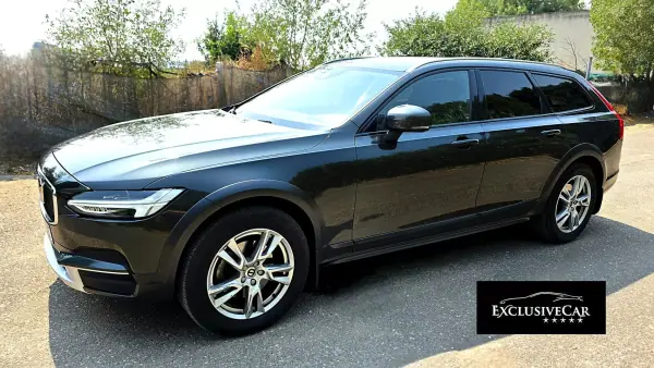 Volvo V90 Cross Country 2019 - 24900 EUR, 215000 km - AUTO.MOTO.pt - 215000km - foto 3 de 12