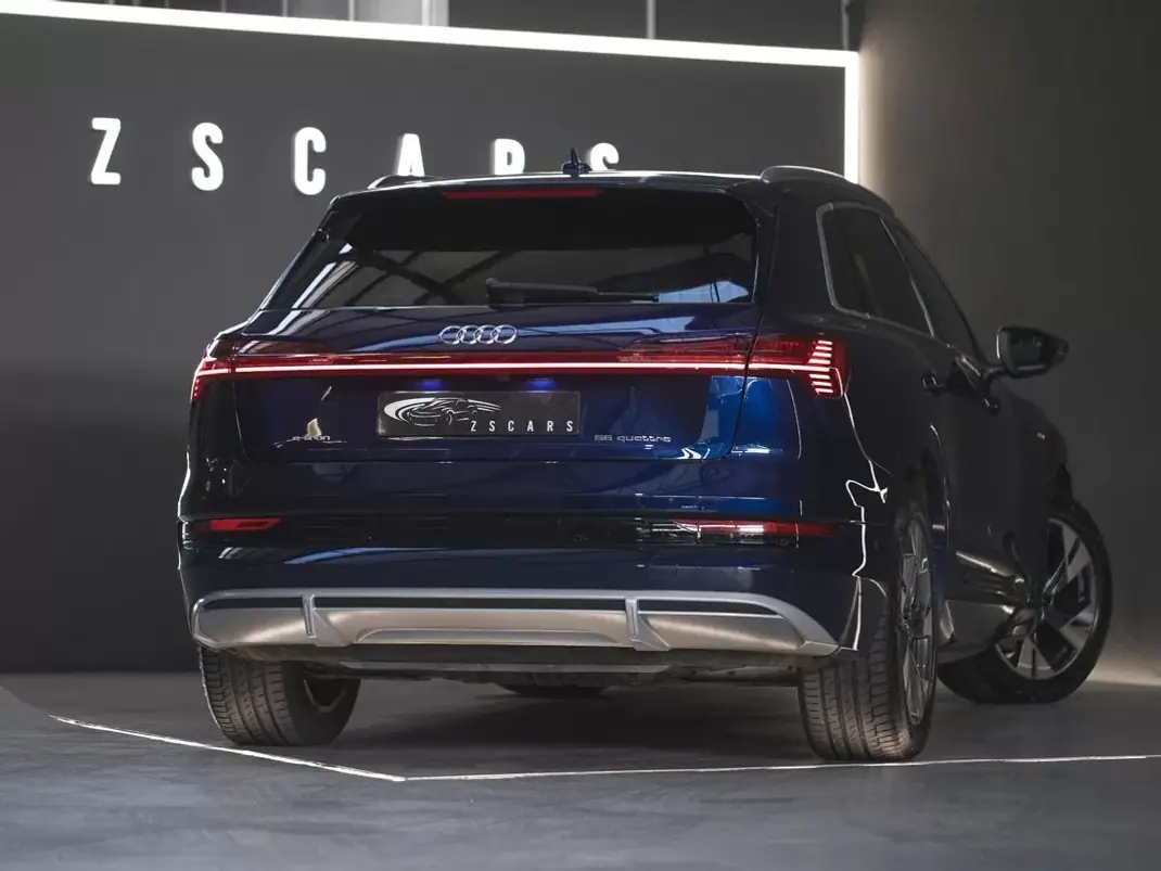 Audi e-tron 2020 - 38990 EUR, 25000 km - AUTO.MOTO.pt - 25000km - foto 7 de 30