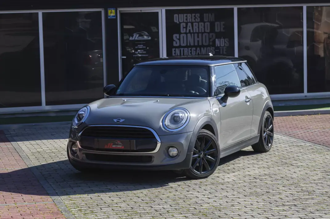 MINI 3 Portas 2017 - 13900 EUR, 237412 km - AUTO.MOTO.pt - 237412km - foto 6 de 32