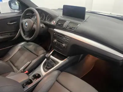 BMW 118 2010 - 9990 EUR, 257544 km - AUTO.MOTO.pt - 257544km - foto 2 de 22