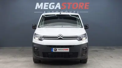 Citroën 2024 - 16450 EUR, 52000 km - AUTO.MOTO.pt - 52000km - foto 2 de 25