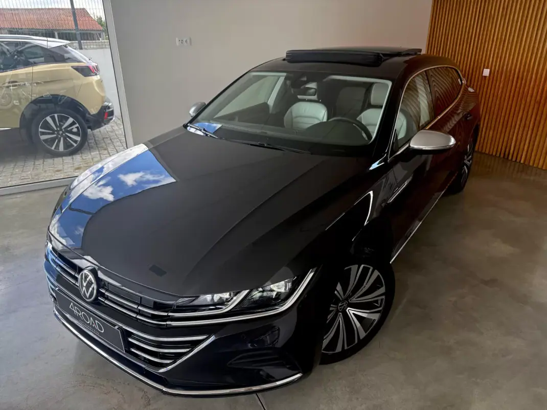 Volkswagen Arteon Shooting Brake 2021 - 23500 EUR, 168600 km - AUTO.MOTO.pt - 168600km - foto 5 de 144