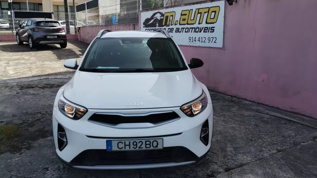 Kia Stonic 2022 - 15500 EUR, 87000 km - AUTO.MOTO.pt - 87000km - foto 2 de 35
