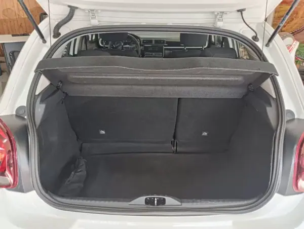 Citroën C3 2018 - 13800 EUR, 156000 km - AUTO.MOTO.pt - 156000km - foto 3 de 14