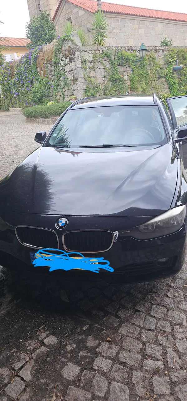 BMW 318 2012 - 10000 EUR, 280184 km - 280184km - foto 5 de 5