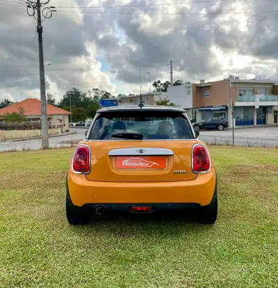MINI Cooper 2014 - 12900 EUR, 215000 km - AUTO.MOTO.pt - 215000km - foto 5 de 18