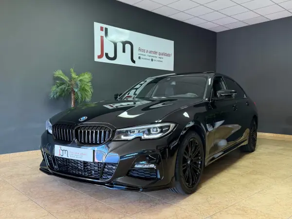 BMW 320 2022