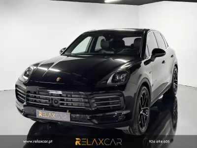Porsche Cayenne 2018 - 53990 EUR, 150300 km - AUTO.MOTO.pt - 150300km - foto 4 de 28