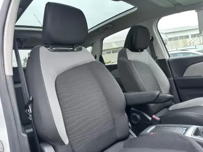 Citroën C4 Picasso 2015 - 9250 EUR, 160000 km - AUTO.MOTO.pt - 160000km - foto 61 de 68