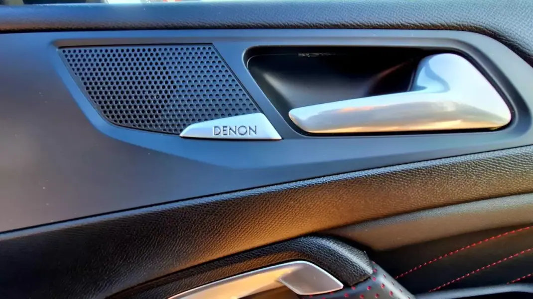 Peugeot 308 SW 2020 - 14500 EUR, 142000 km - AUTO.MOTO.pt - 142000km - foto 15 de 28