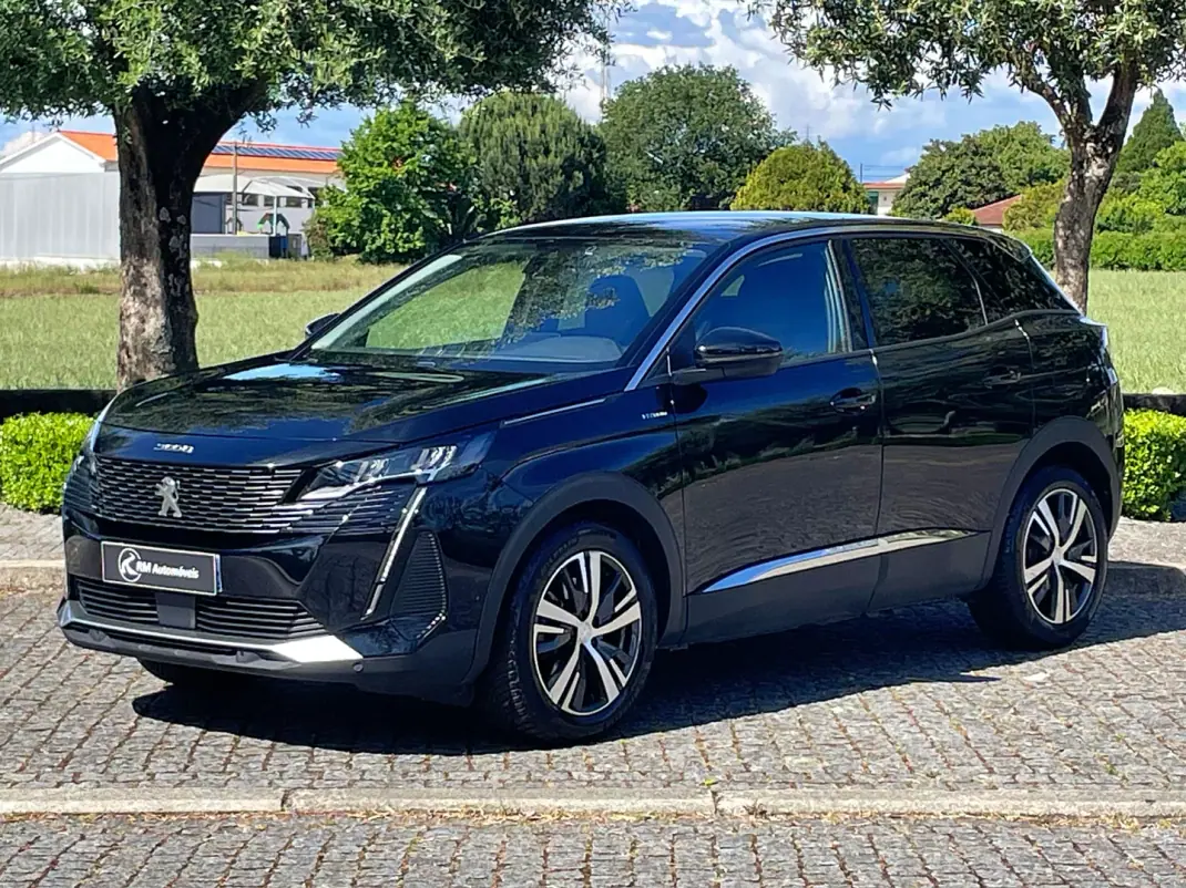 Peugeot 3008 2023 - 24900 EUR, 83000 km - AUTO.MOTO.pt - 83000km - foto 10 de 39