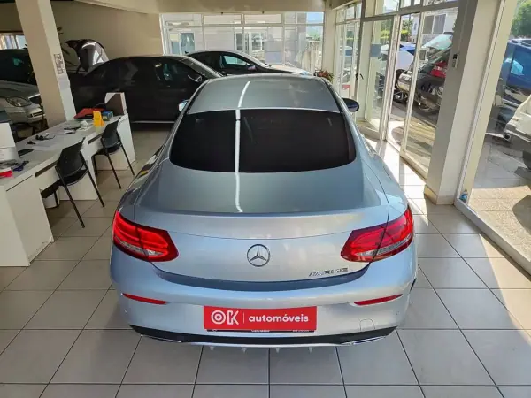Mercedes-Benz C 250 2016 - 25990 EUR, 219000 km - AUTO.MOTO.pt - 219000km - foto 2 de 38