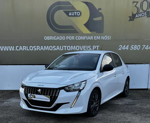 Peugeot 208 2022 - 15400 EUR, 104860 km - AUTO.MOTO.pt - 104860km - foto 2 de 9