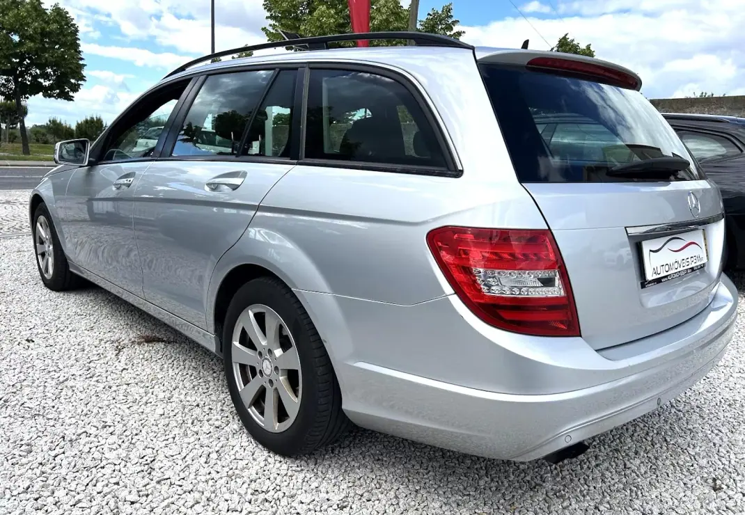 Mercedes-Benz C 180 2014 - 14500 EUR, 206850 km - AUTO.MOTO.pt - 206850km - foto 3 de 13