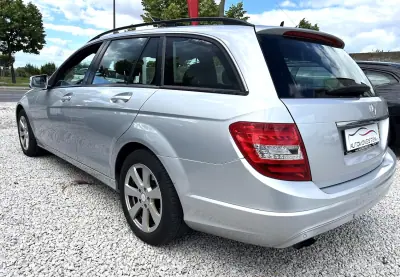 Mercedes-Benz C 180 2014 - 14500 EUR, 206850 km - AUTO.MOTO.pt - 206850km - foto 3 de 13
