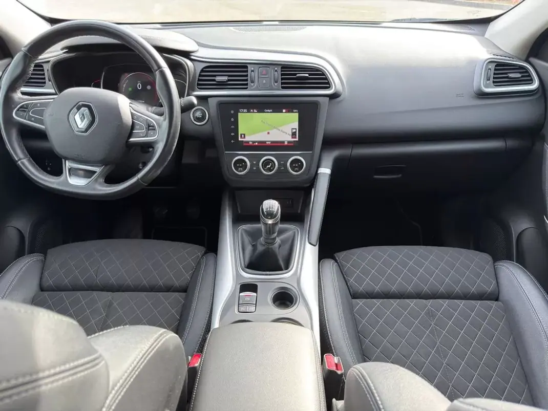Renault Kadjar 2020 - 16900 EUR, 106065 km - AUTO.MOTO.pt - 106065km - foto 6 de 25
