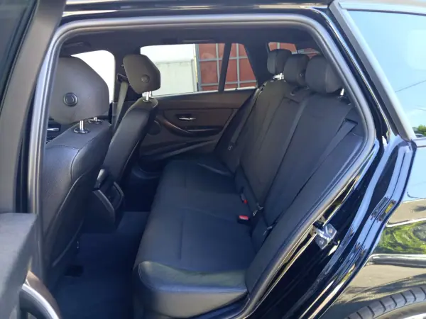 BMW 320 2014 - 11490 EUR, 365000 km - 365000km - foto 12 de 20