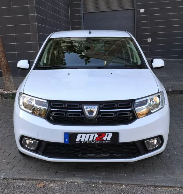 Dacia Sandero 2020 — photo 2 of 21