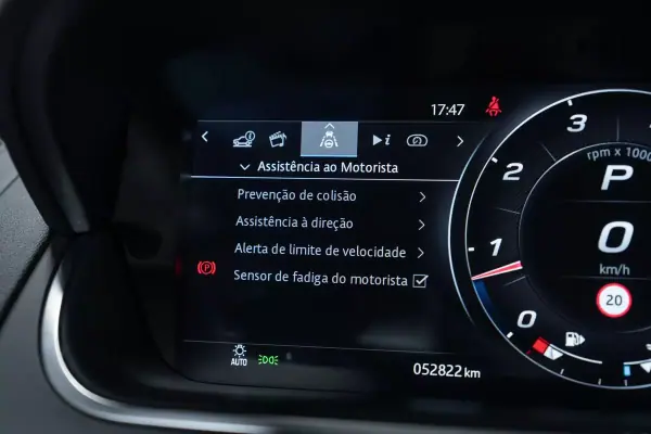 Jaguar F-Type 2020 - 52950 EUR, 52000 km - AUTO.MOTO.pt - 52000km - foto 25 de 41