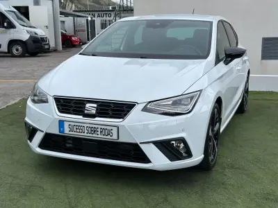 SEAT Ibiza 2023 - 22490 EUR, 21800 km - AUTO.MOTO.pt - 21800km - foto 2 de 18