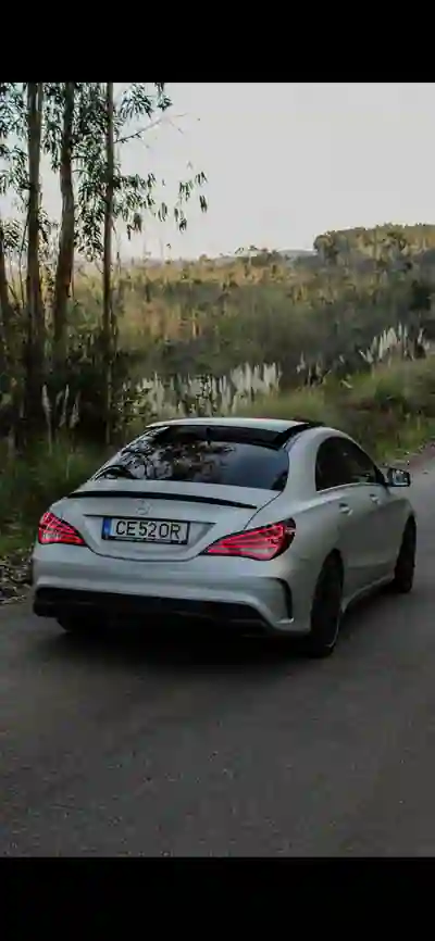 Mercedes-Benz CLA 45 AMG 2016 - 33000 EUR, 85800 km - AUTO.MOTO.pt - 85800km - foto 2 de 10
