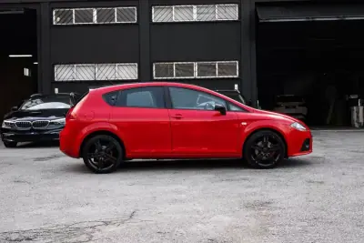 SEAT Leon 2008 - 9999 EUR, 225000 km - AUTO.MOTO.pt - 225000km - foto 2 de 29