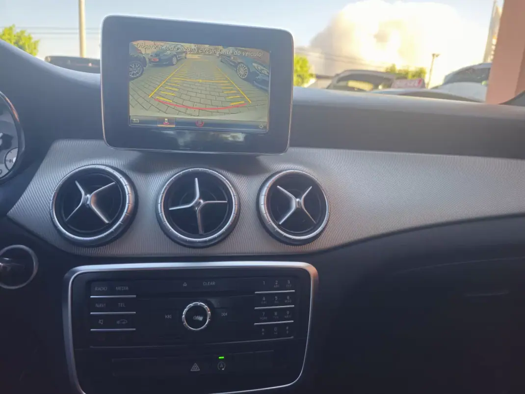 Mercedes-Benz CLA 180 2015 - 15750 EUR, 144250 km - 144250km - foto 10 de 14