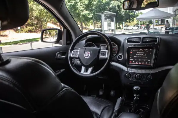 Fiat Freemont 2015 - 9990 EUR, 203244 km - 203244km - foto 27 de 35