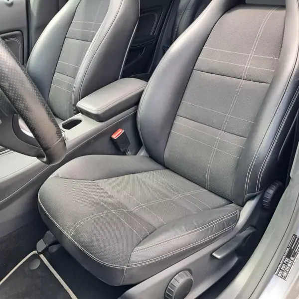Mercedes-Benz CLA 220 2015 - 21990 EUR, 90000 km - 90000km - foto 15 de 15