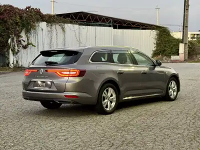 Renault Talisman Sport Tourer 2018 - 14500 EUR, 160000 km - AUTO.MOTO.pt - 160000km - foto 6 de 27