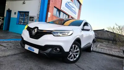 Renault Kadjar 2017 - 12500 EUR, 158000 km - AUTO.MOTO.pt - 158000km - foto 16 de 18