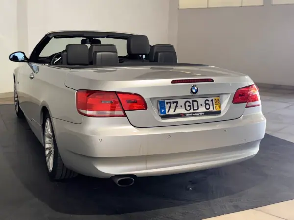 BMW 320 2008 - 14900 EUR, 145342 km - AUTO.MOTO.pt - 145342km - foto 8 de 33