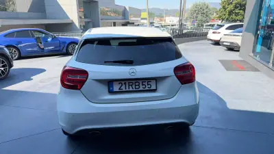 Mercedes-Benz A 180 2013 - 11900 EUR, 324000 km - foto 4 de 12