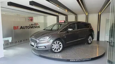 Ford S-Max 2017 - 22500 EUR, 160120 km - AUTO.MOTO.pt - 160120km - foto 2 de 67