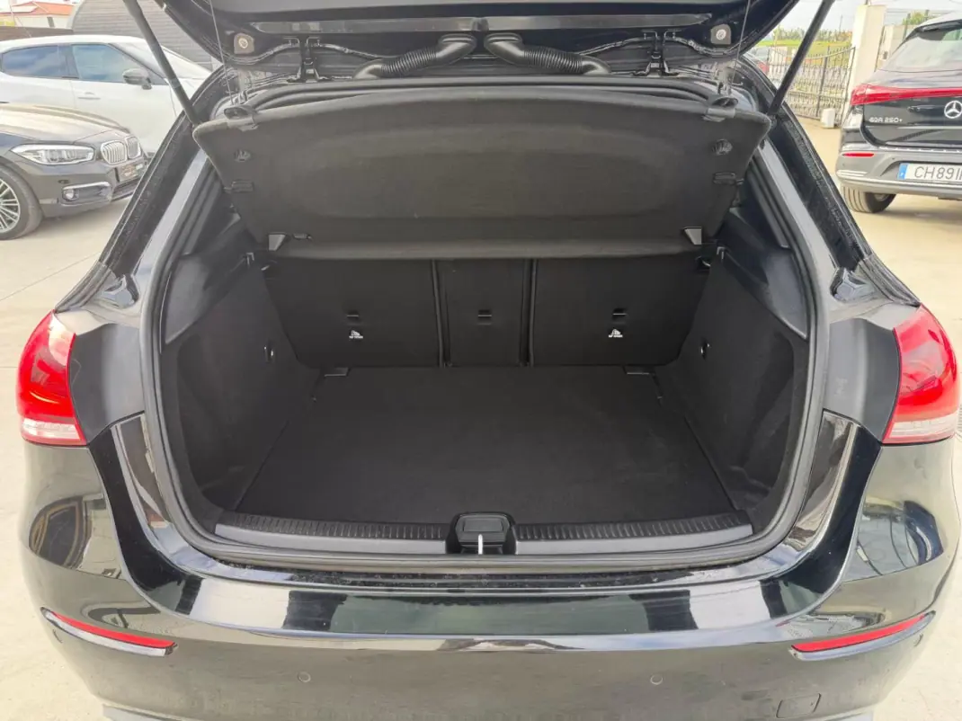 Mercedes-Benz A 180 2019 - 24950 EUR, 116000 km - AUTO.MOTO.pt - 116000km - foto 34 de 34